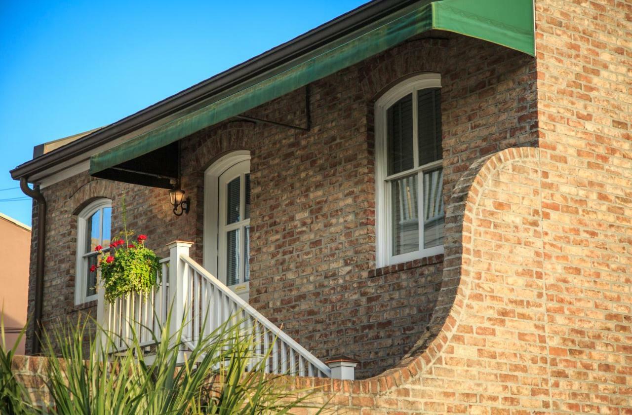 The Inn On West Liberty ซาวานนาห์ ภายนอก รูปภาพ